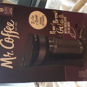 NEW!!  Mr Coffee Personal Coffeemaker with Personal To-Go Mug